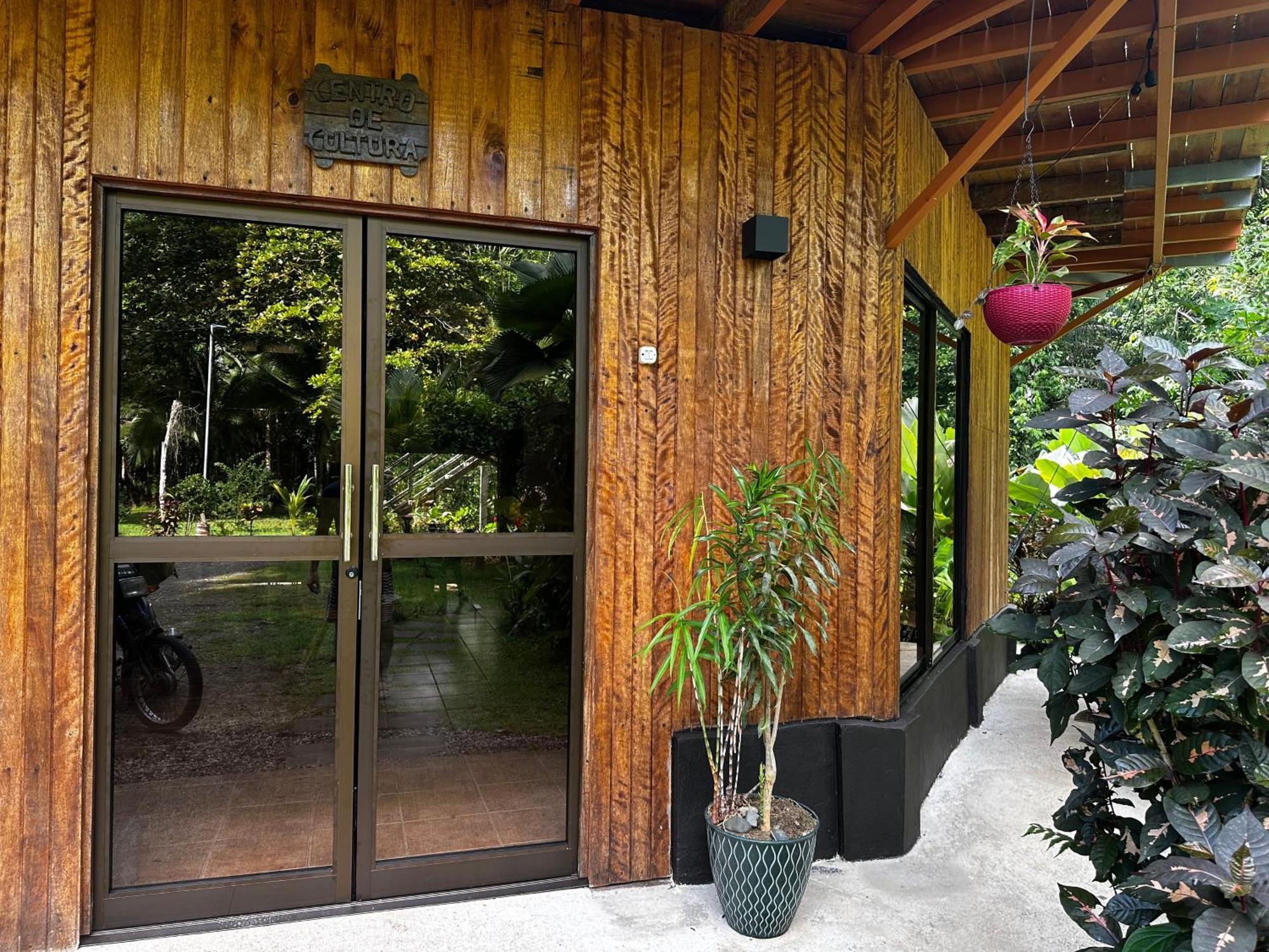 La Amapola Lodge, Bungalow En Peninsula De Osa. Barrigones Exteriér fotografie
